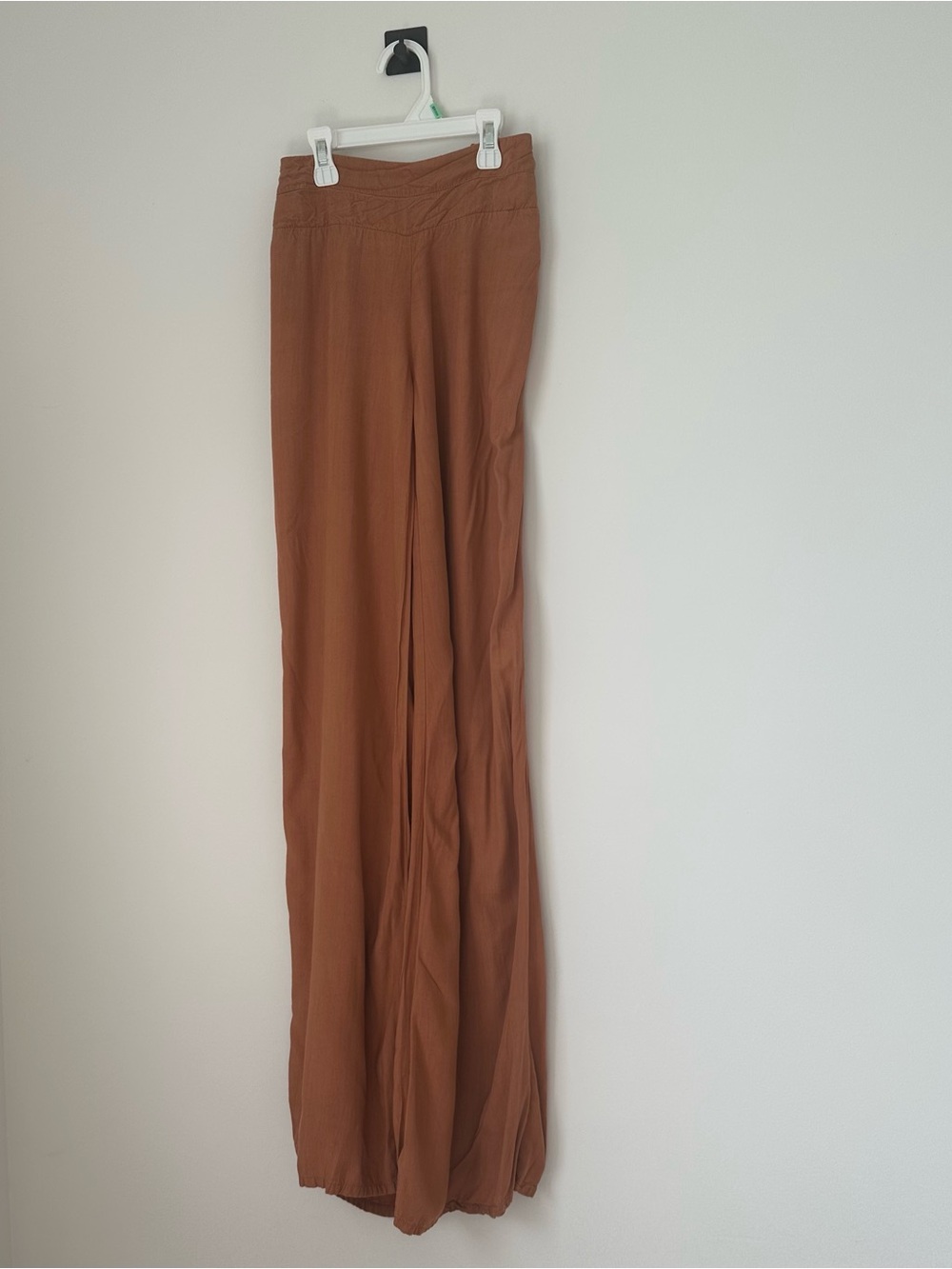 Valija Wide Leg High-Waist Pants in Rust